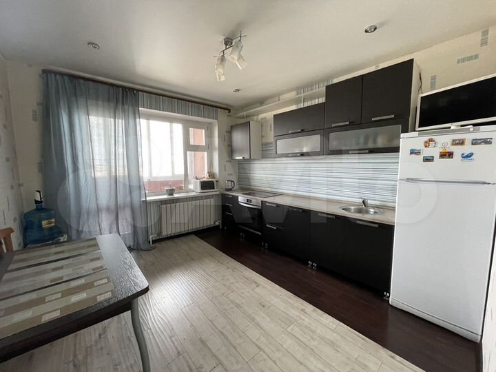 2-к. квартира, 64,2 м², 13/14 эт.