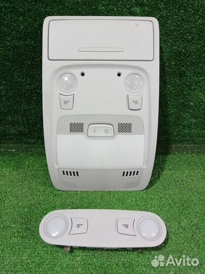 Плафон освещения салона Audi A4 B8 cdhb (1.8T)