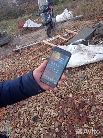 iPhone 7 Plus, 32 ГБ