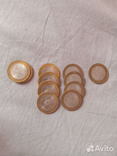 Юбилейные монеты России