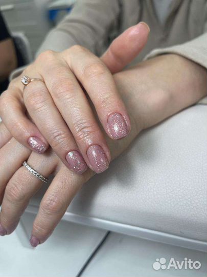 Маникюр и педикюр