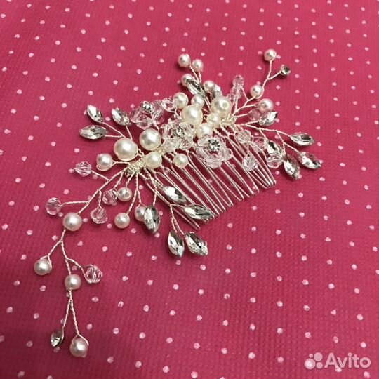 Гребни и шпильки для волос свадебные