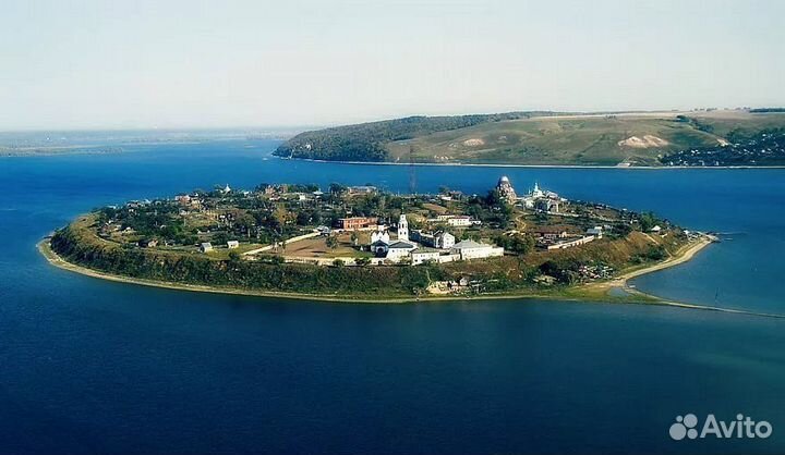 Экскурсия на остров Свияжск по Волге