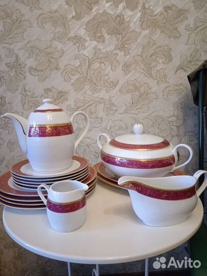 Набор столовой посуды японский фарфор новый