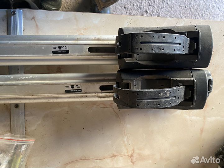 Багажник thule аэродинамический на рейлинги