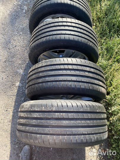 Goodyear Eagle F1 Asymmetric 3 245/45 R17