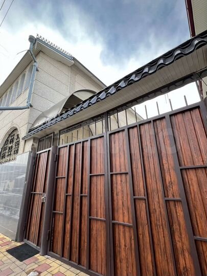 Дом 425 м² на участке 3 сот.