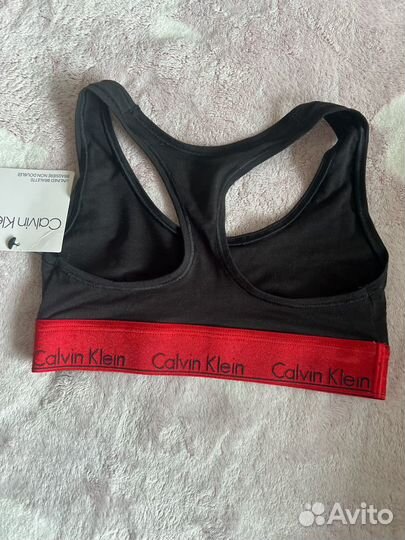 Новый Топ женский спортивный calvin klein xs