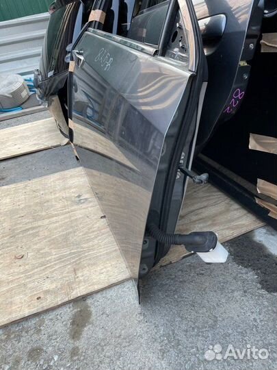 Дверь передняя правая Honda Accord 8