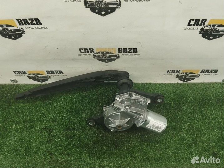 Моторчик стеклоочистителя с поводком