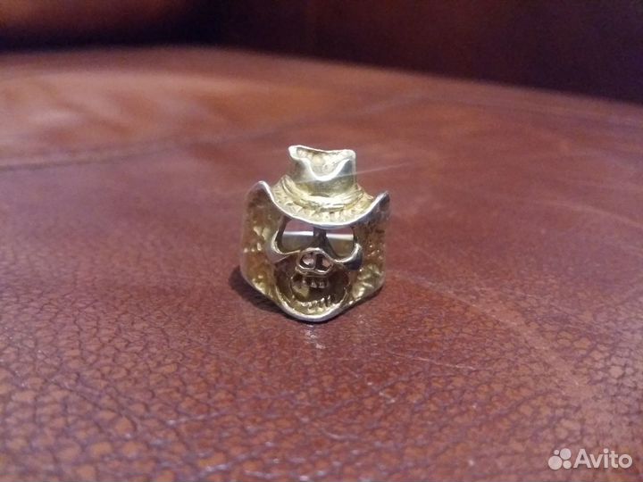 Серебрянные ювелирные изделия