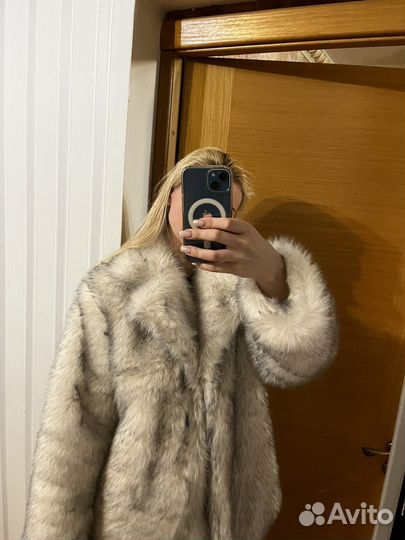 Искусственная шуба белая