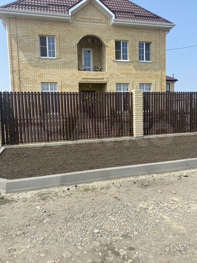 Дом 300 м² на участке 5,7 сот.