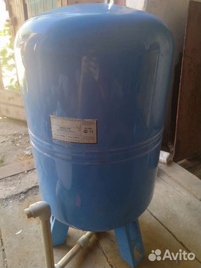 Мембранный бак для системы водоснабжения 80л