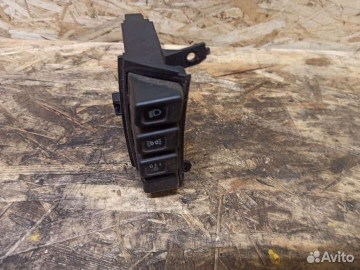 Кнопки панели приборов Opel Frontera A