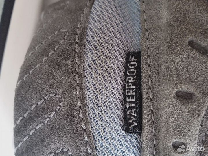 Ботинки треккинговые на сухую погоду