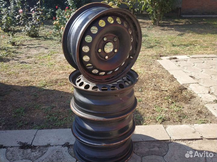 Автомобильные Диски Штампы бу R 15 