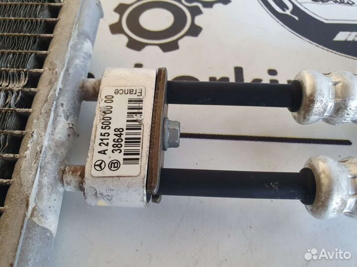 Радиатор охлаждения гидроподвески Mercedes W215