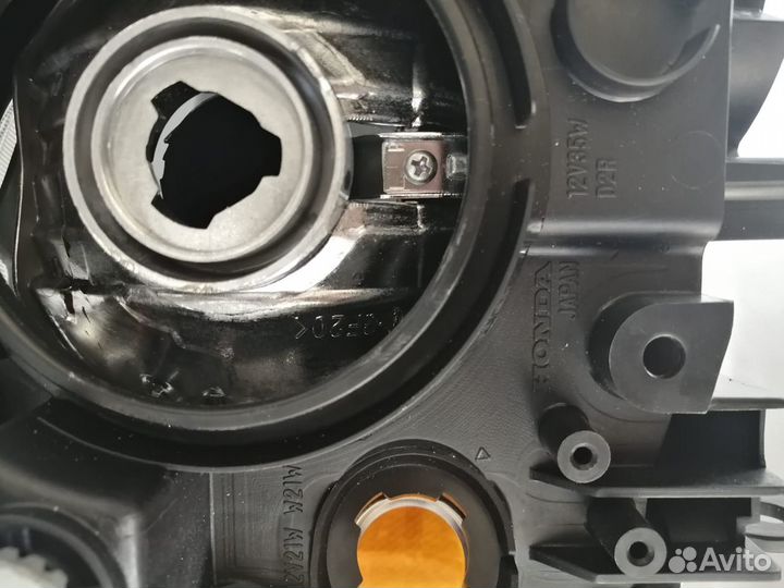 Фара левая для Honda Crosstour 2007- 620787614