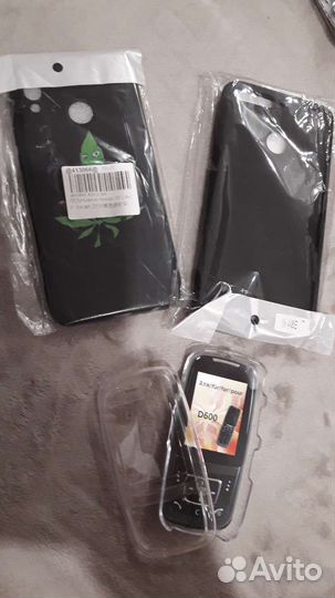 Чехлы на телефон