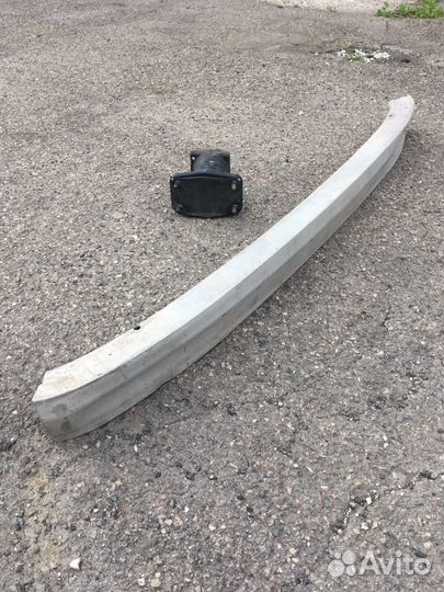 Усилитель заднего бампера мерседес 211