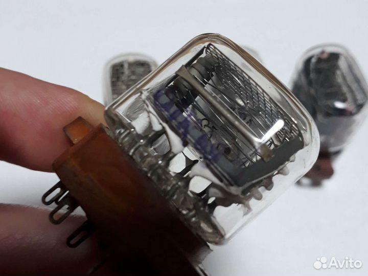 Индикаторные лампы ин-15,панели для ин-12,15