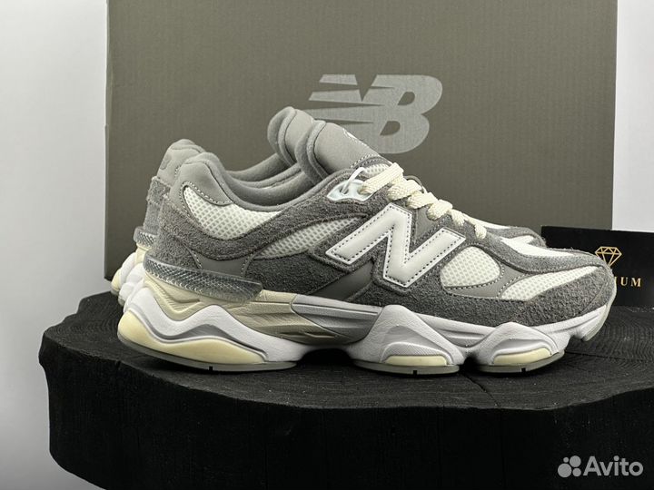 Кроссовки New Balance 9060 серые