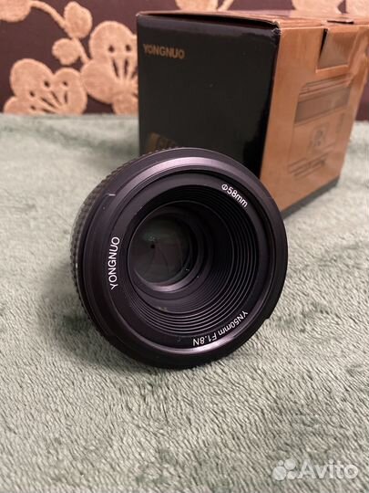 Объектив yongnuo 50mm f1.8 nikon F