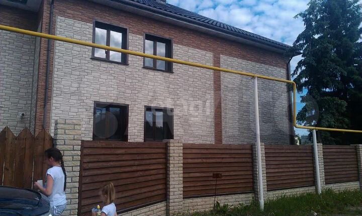 Дом 375,4 м² на участке 16,1 сот.