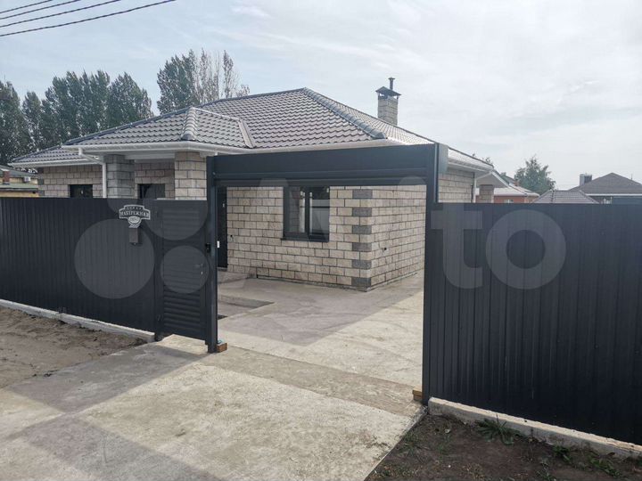 Дом 140 м² на участке 7 сот.