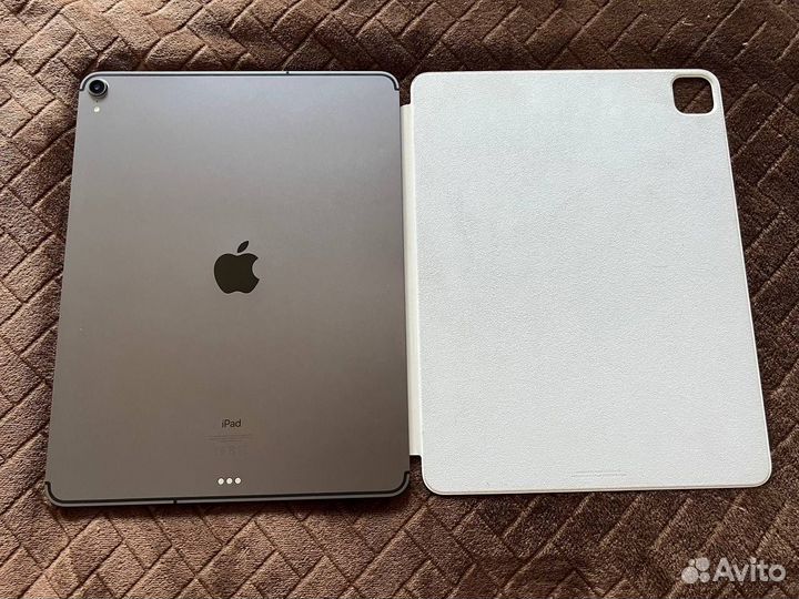 Apple iPad Pro 12.9 64Gb (2018) + Cellular
