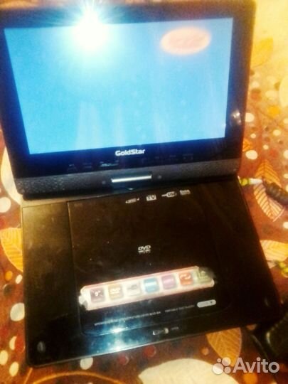 Портативный видеопроигрыватель