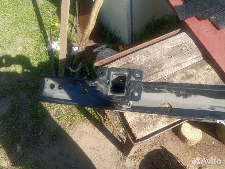 Усилитель бампера Фольксваген т5