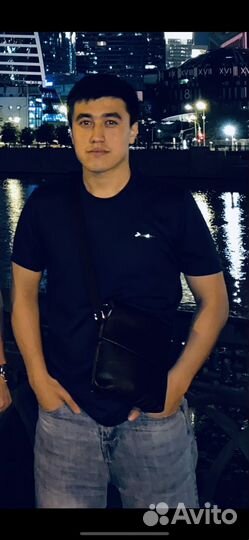 Водитель курьер на личном грузовом автомобили