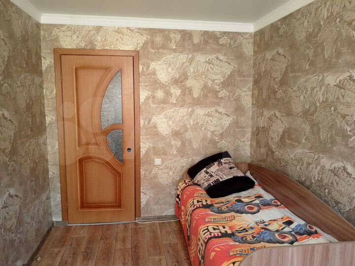 3-к. квартира, 940,8 м², 1/2 эт.