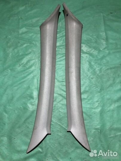 Накладки стоек Mitsubishi Carisma