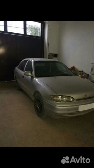 Hyundai Accent, 1995