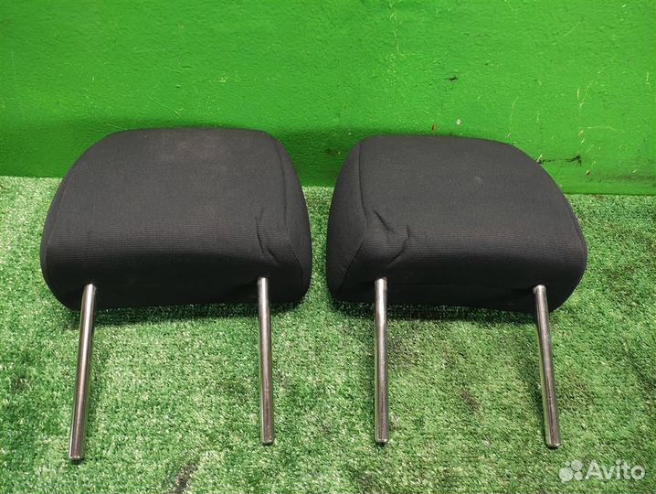 Подголовники комплект Mazda 3 (BK) 2005