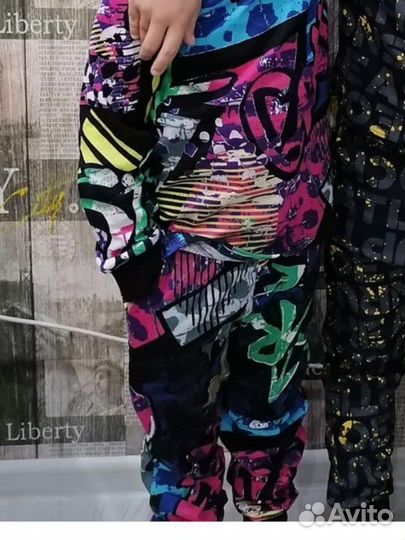 Костюм детский на 6-7 лет