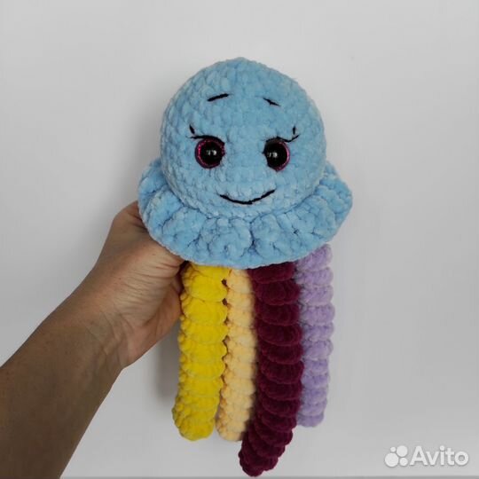 Плюшевая вязаная медуза