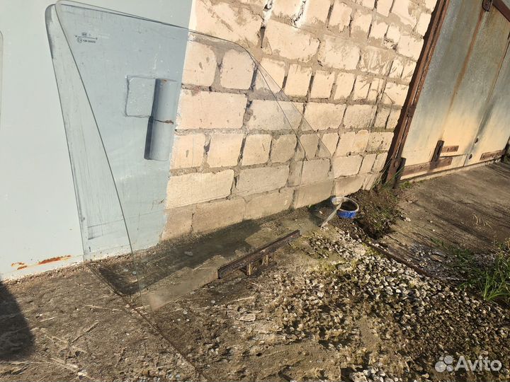 Продам боковые стекла на ваз 2109,21099,2108