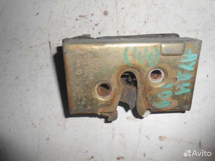 Замок двери передней правой для Audi 100/200 (44)