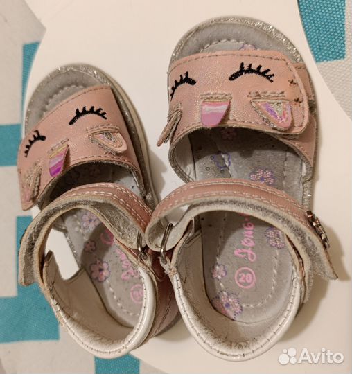 Сандалии для девочки 20 размер