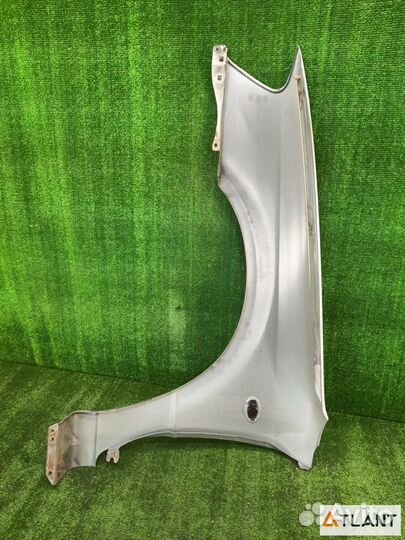 Крыло переднее правое subaru legacy