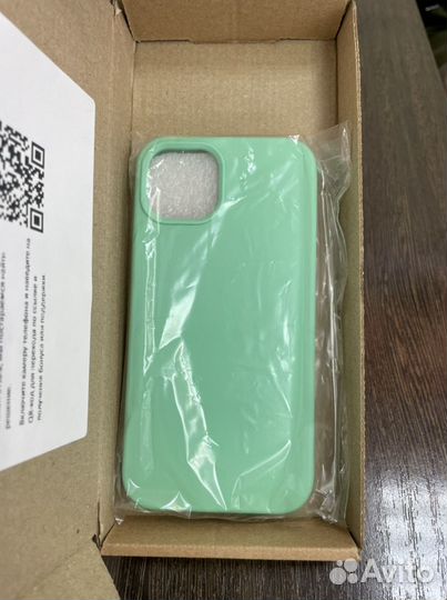 Чехол на iPhone 13