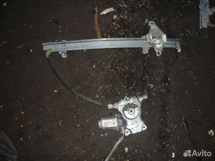 Стеклоподъемник almera n16 эл. перед. левый