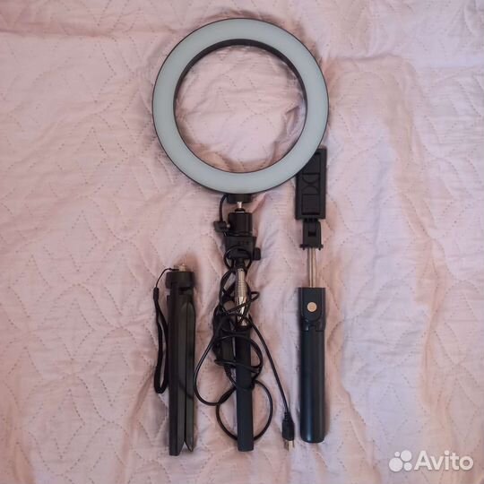 Кольцевая лампа 20 см бу