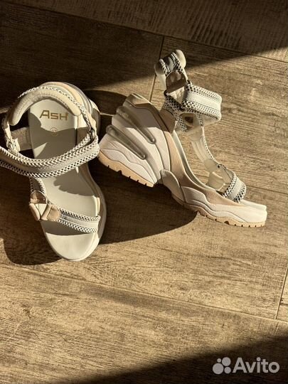 Сандалии ash