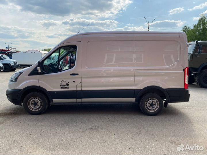 Ford Transit цельнометаллический, 2021