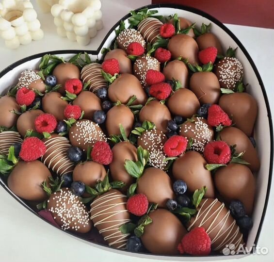 Клубника в шоколаде коробка